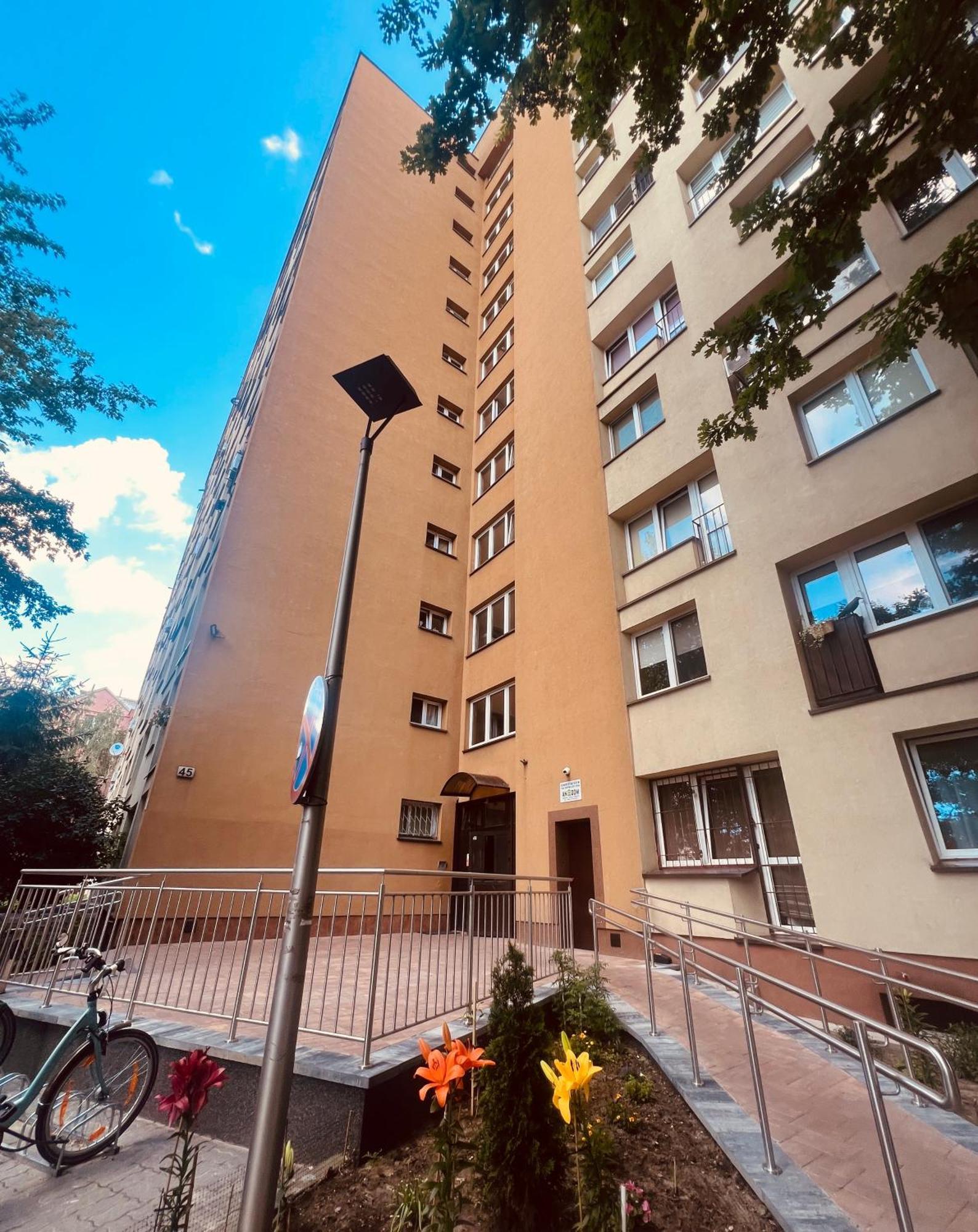 Апартаменты Entire Studio In Centrum Варшава Экстерьер фото